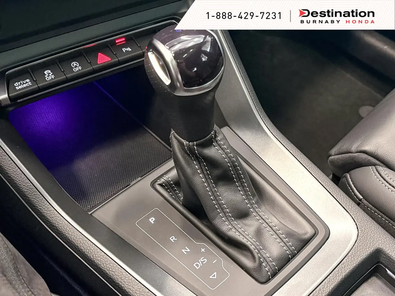 Audi Q3 снимка Audi Q3