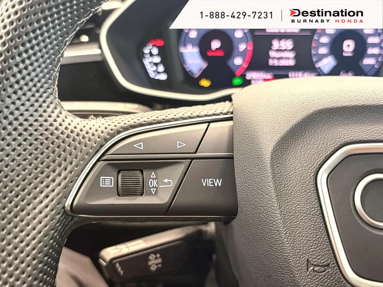 Audi Q3 снимка Audi Q3