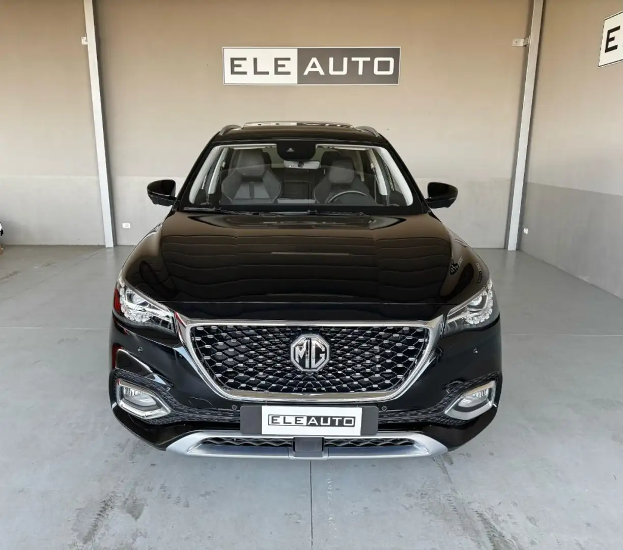 MG EHS PHEV 162cv Hybrid Luxury Tetto Apribile Noir - 2