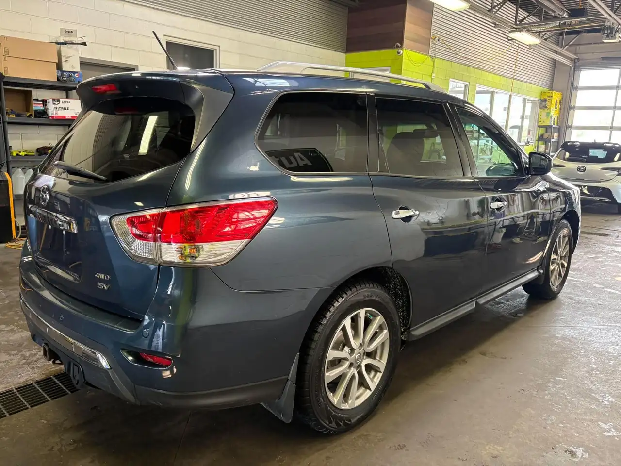 Nissan Pathfinder fotografie Nissan Pathfinder