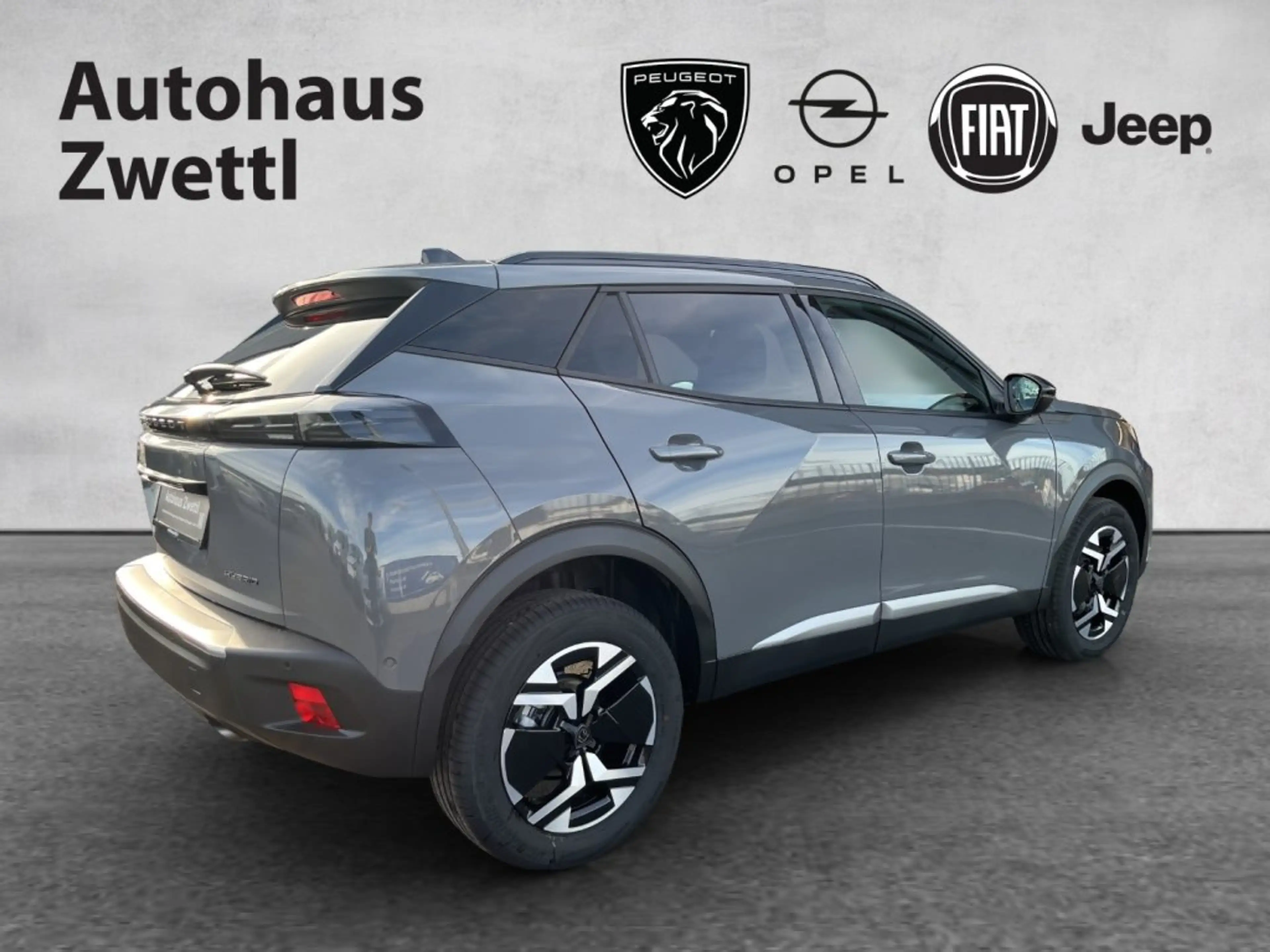 Peugeot 2008 Allure MHEV 110 e-DCS6 — photo 6