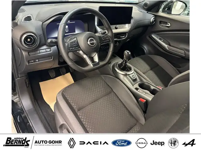 Nissan Juke view 11