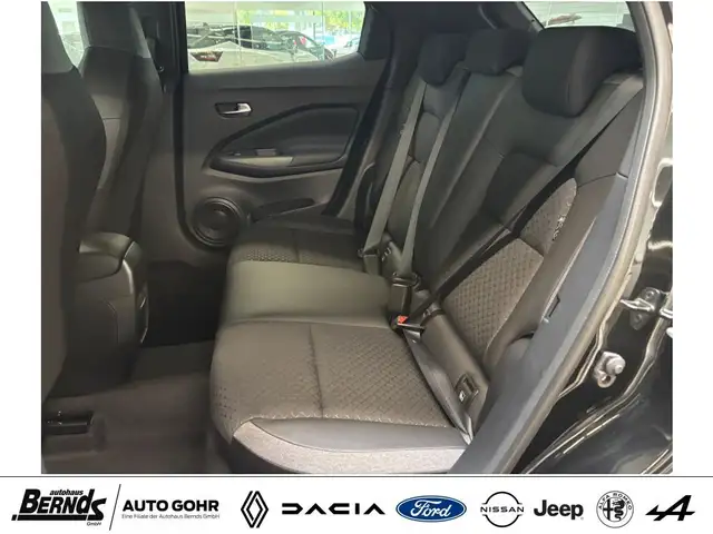 Nissan Juke view 9