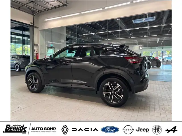 Nissan Juke view 8