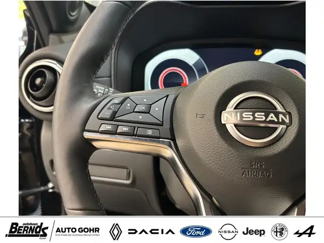 Nissan Juke view 14