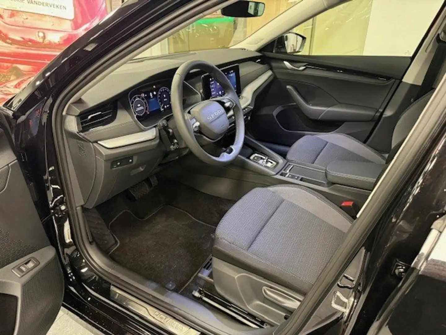 Audi A4 A4 Avant 35 TFSI S tronic advanced Noir - 2