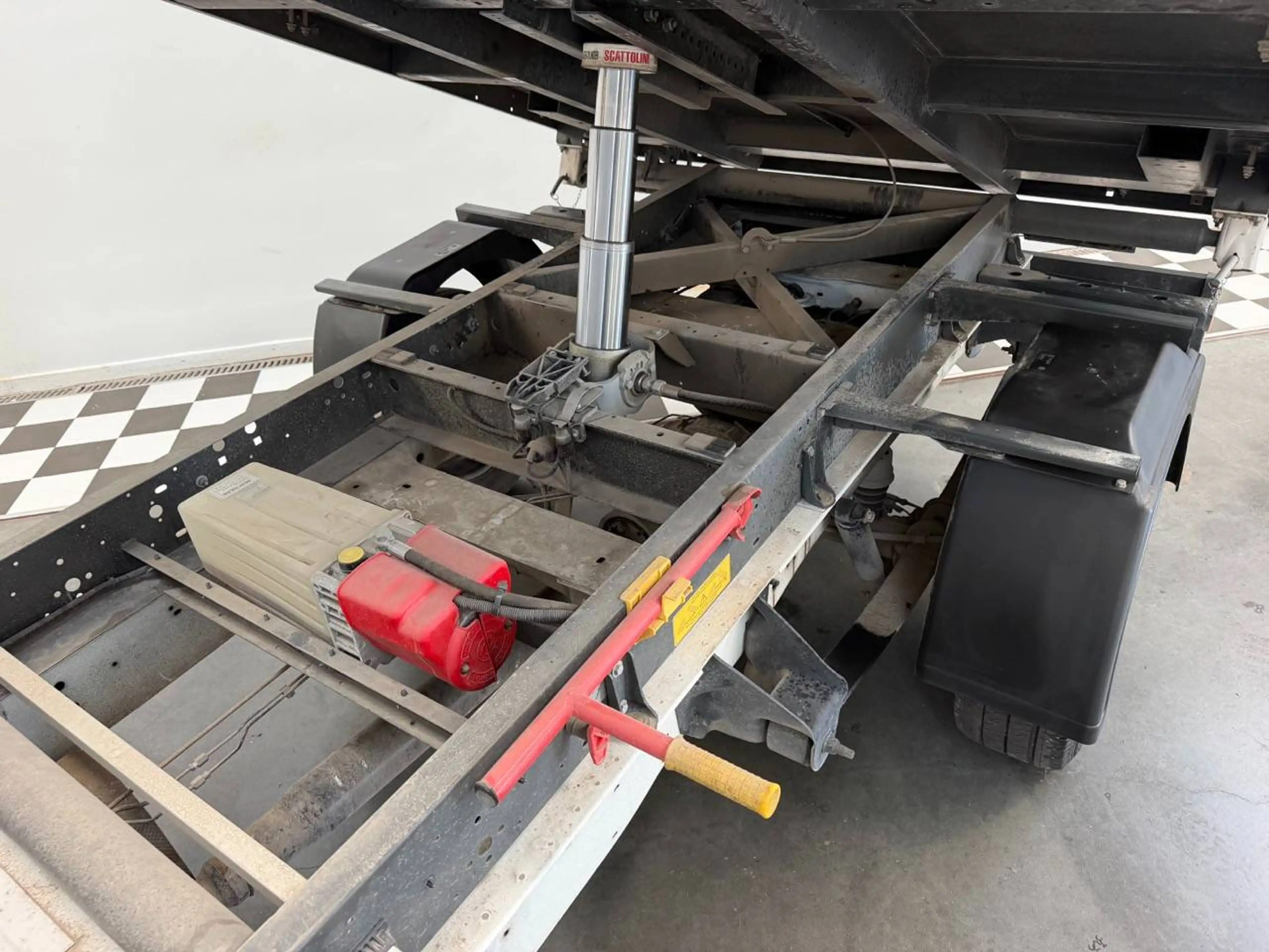 Ford Transit Transit Benne 2.0 TDCI — photo 11