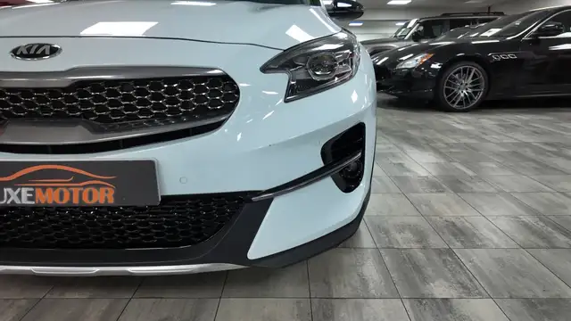 Kia Xceed view 9