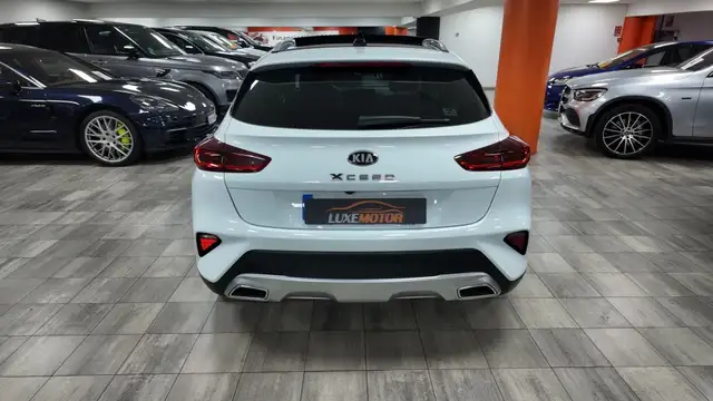 Kia Xceed view 5
