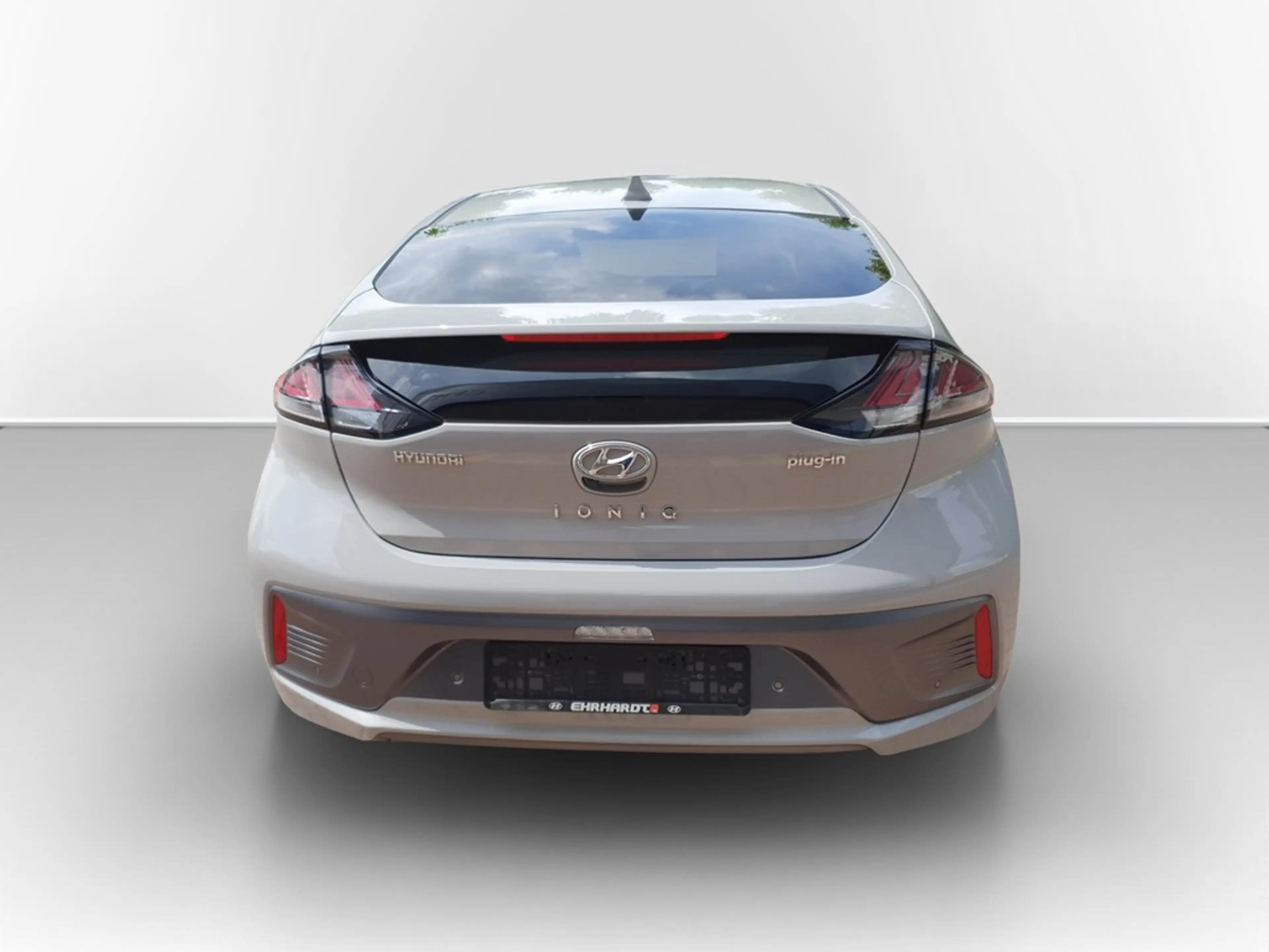 Hyundai IONIQ 1.6 GDI PHEV Style INFINITY*LED*NAV*SHZ*ACC*PDC... — photo 7