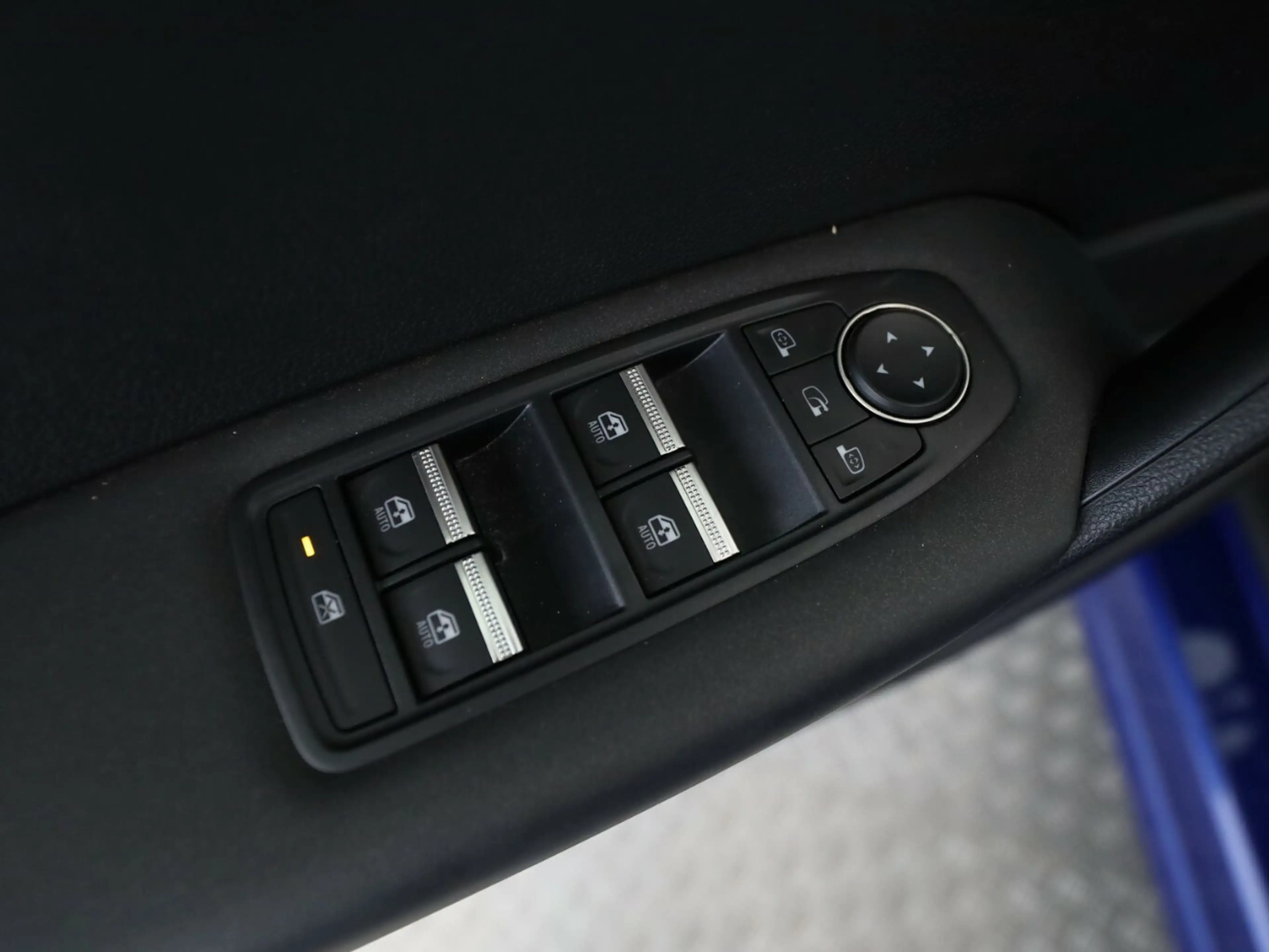 Renault Symbioz TCE 140 Mild Hybrid Evolution — photo 7
