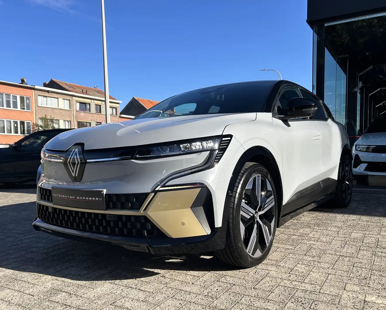 Renault Megane E-Tech EV60 220hp optimum charge - 5.106 KM!! Gris - 2