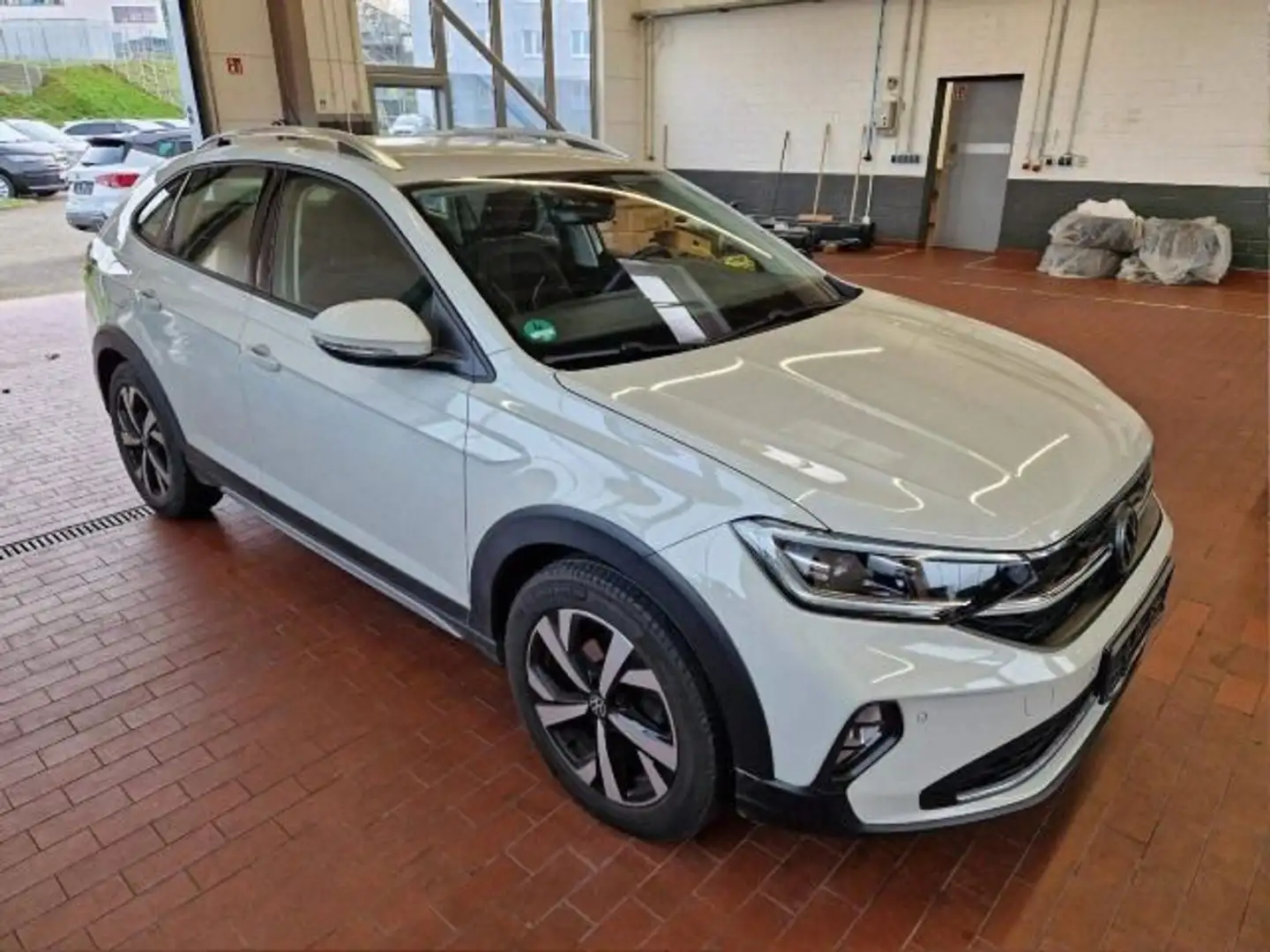 Volkswagen Taigo Style 1.0 TSI AHK/AppCon/Clima/Isofix/DAB+ Grau - 2