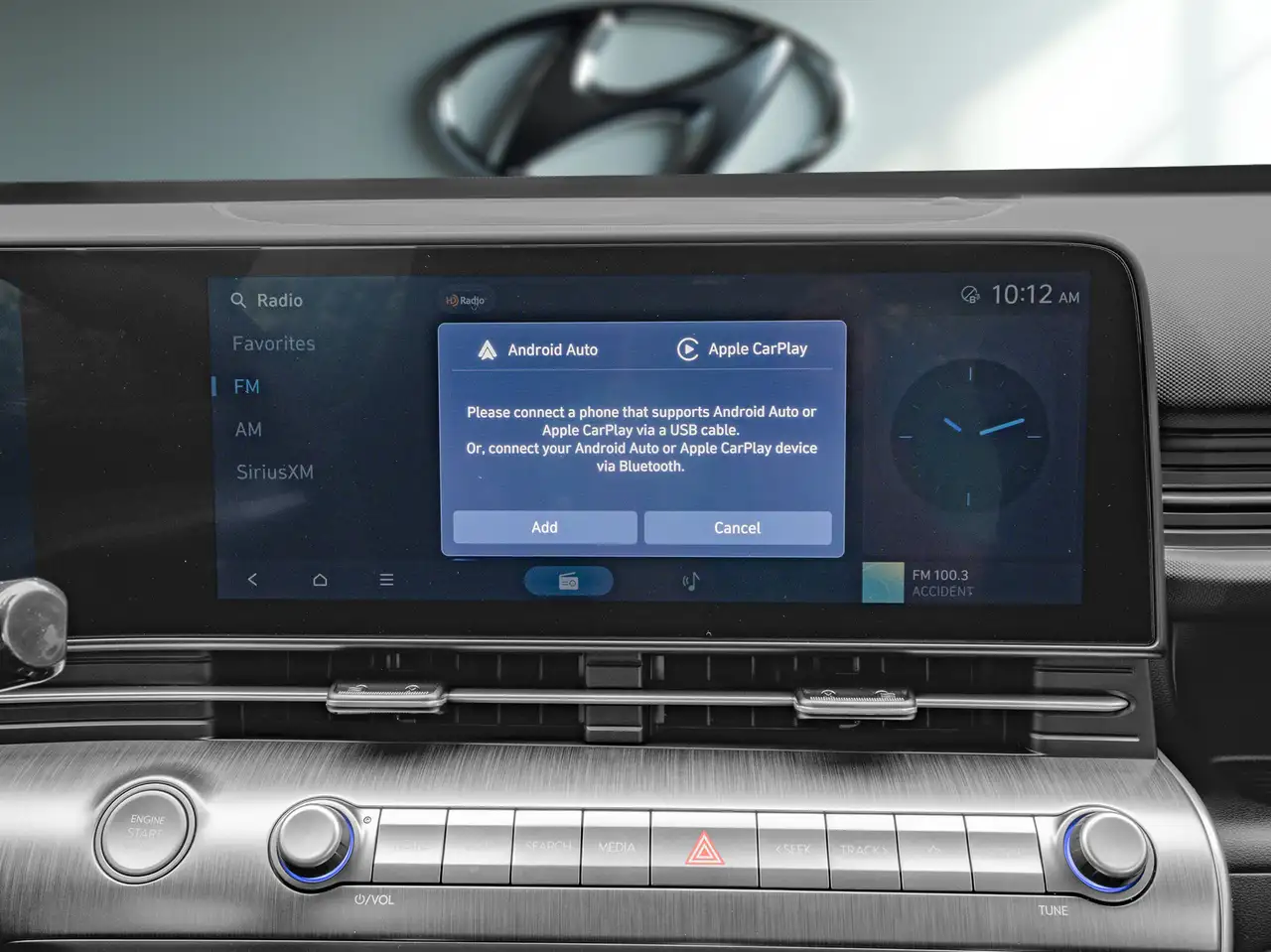 Hyundai KONA снимка Hyundai KONA