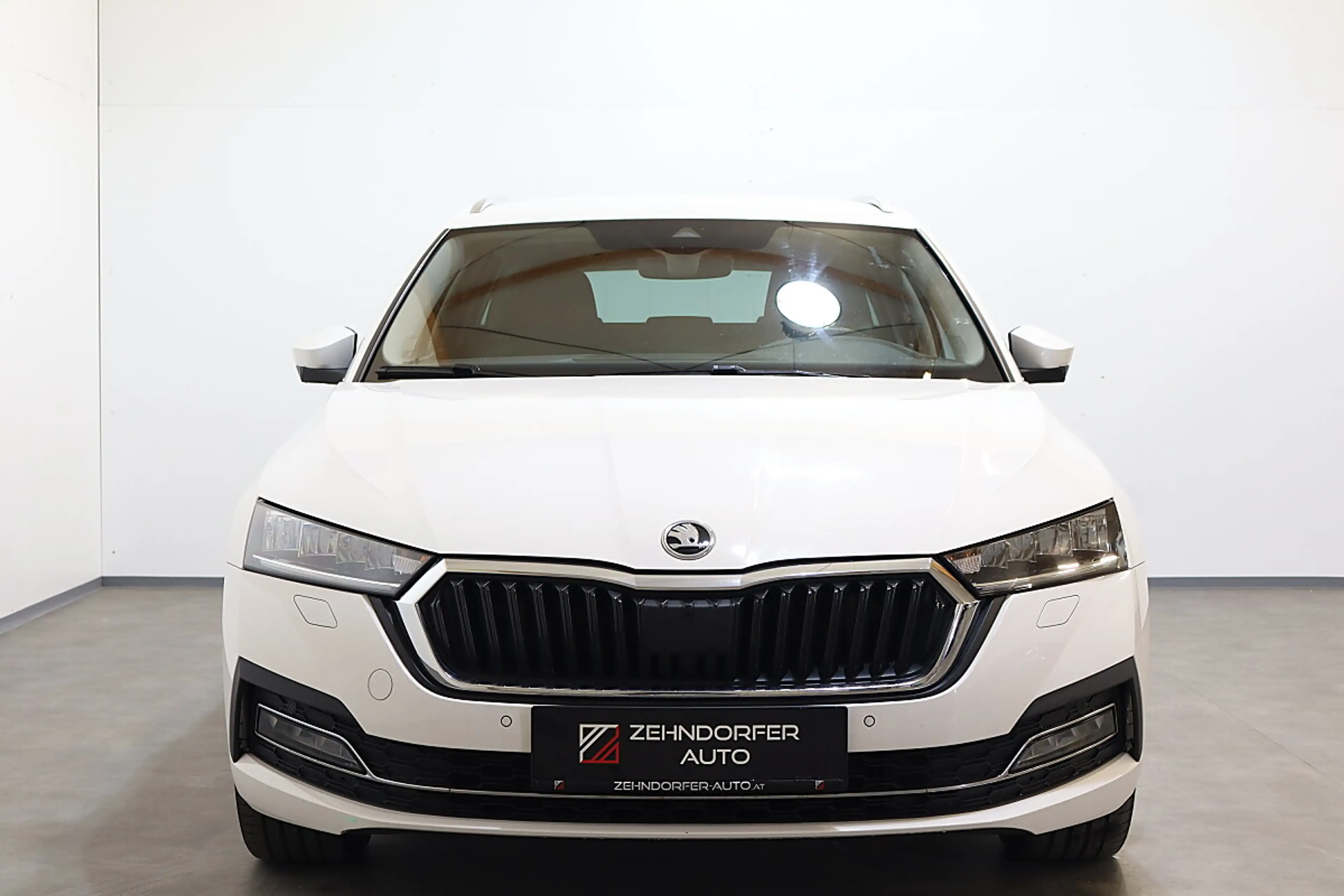 Skoda Octavia 2.0 TDI DPF Premium|Pickerl NEU|AHK|LED|RFK|SHZ — photo 3