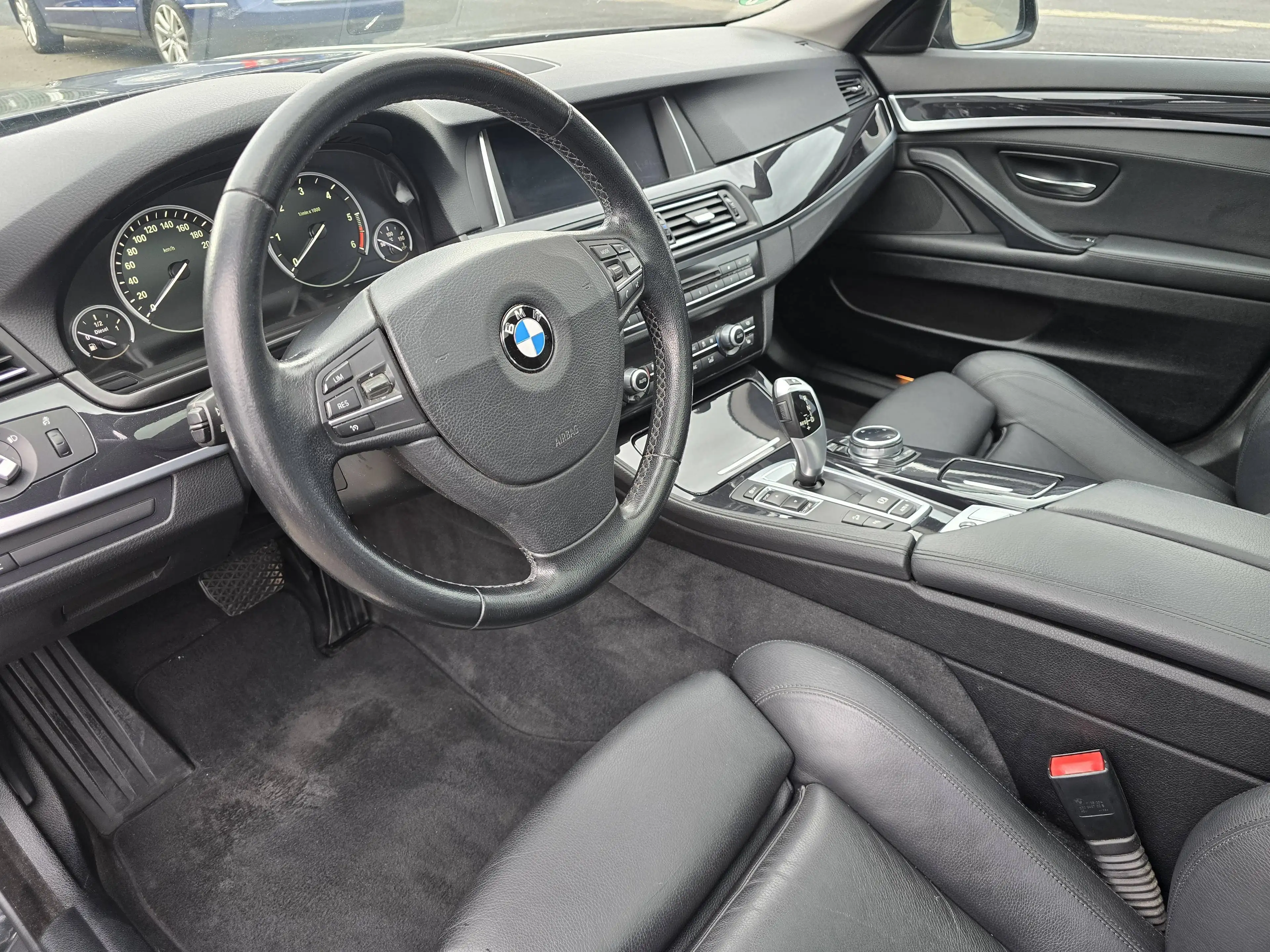 BMW 525 525 d xDrive STEUERKETTE RAPPELT — photo 5