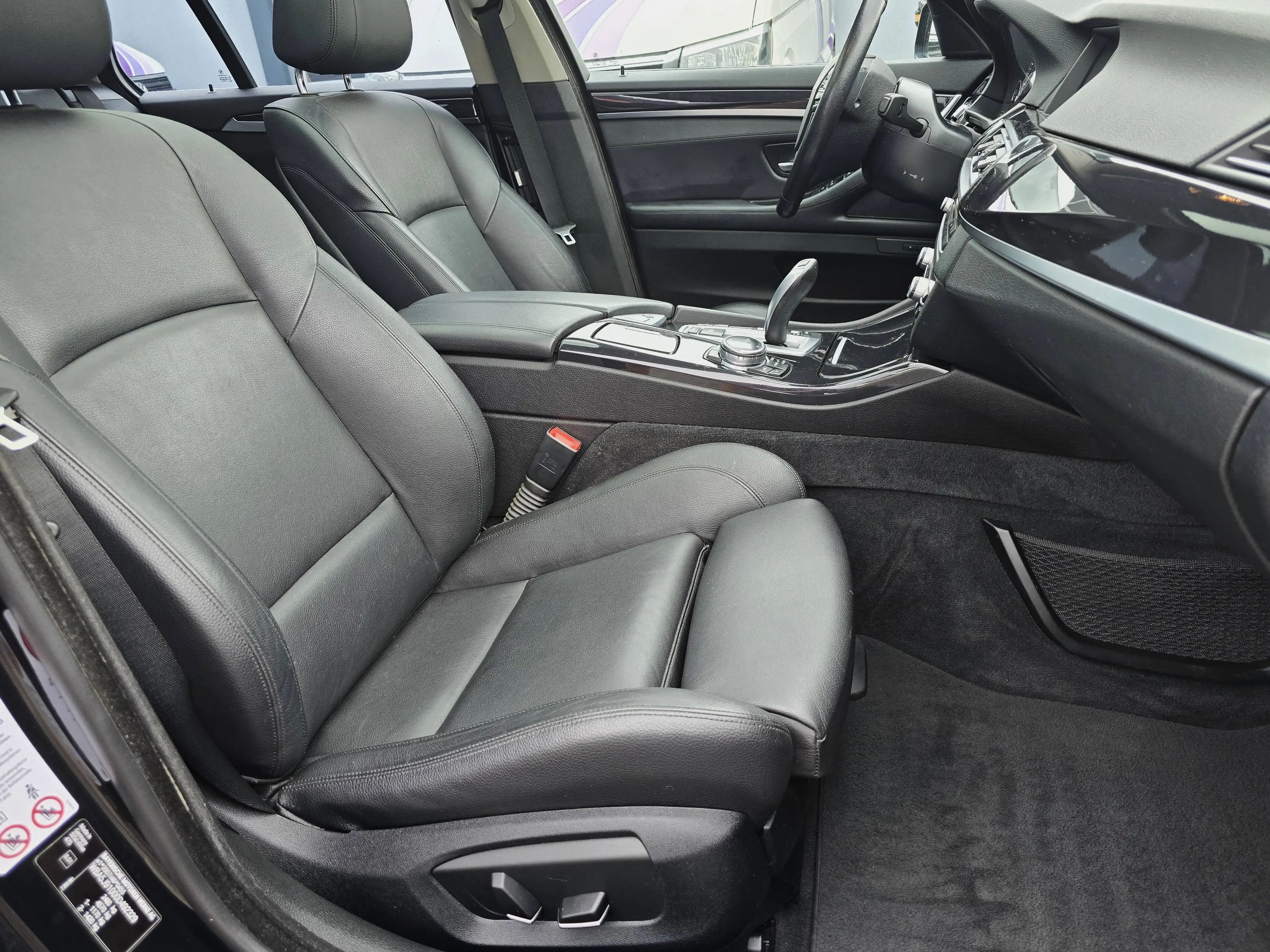 BMW 525 525 d xDrive STEUERKETTE RAPPELT — photo 10