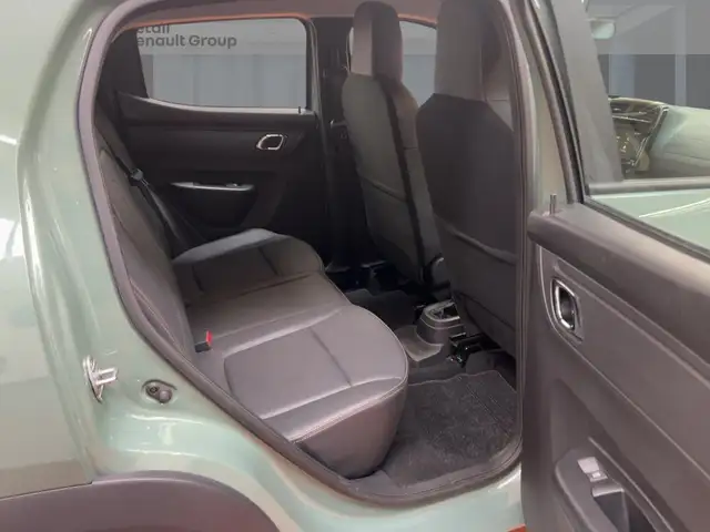 Dacia Spring view 9