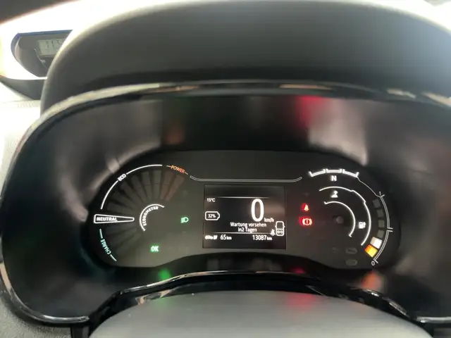Dacia Spring view 13