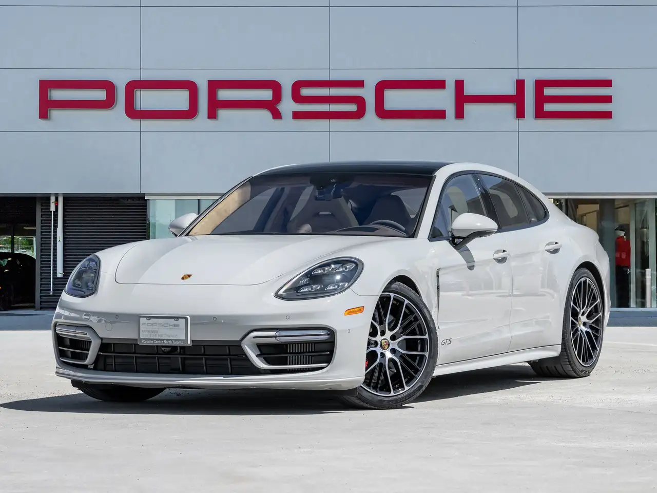 2023 Porsche Panamera