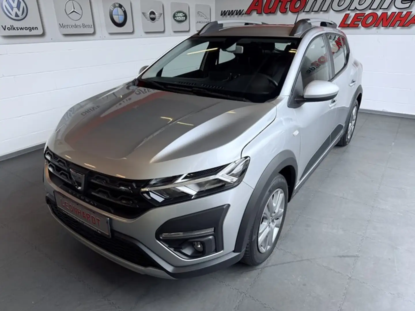 Dacia Sandero III Stepway Comfort *Garantie*ab3,99%* Gris - 1