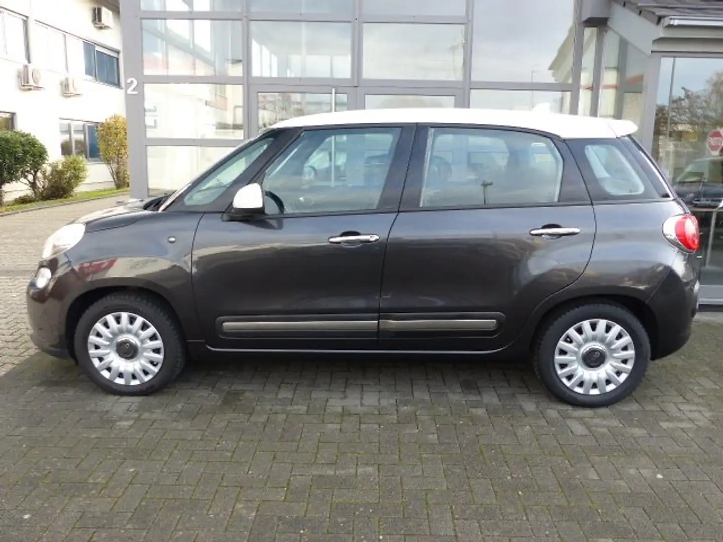 Fiat 500L Pop Star 1.4 EU6*KLIMA*AHK*PDC*ALLWETTER* Schwarz - 2