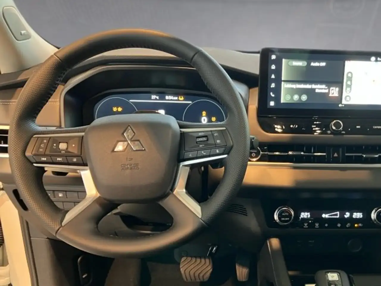 Mitsubishi Outlander 2026 — фото 10