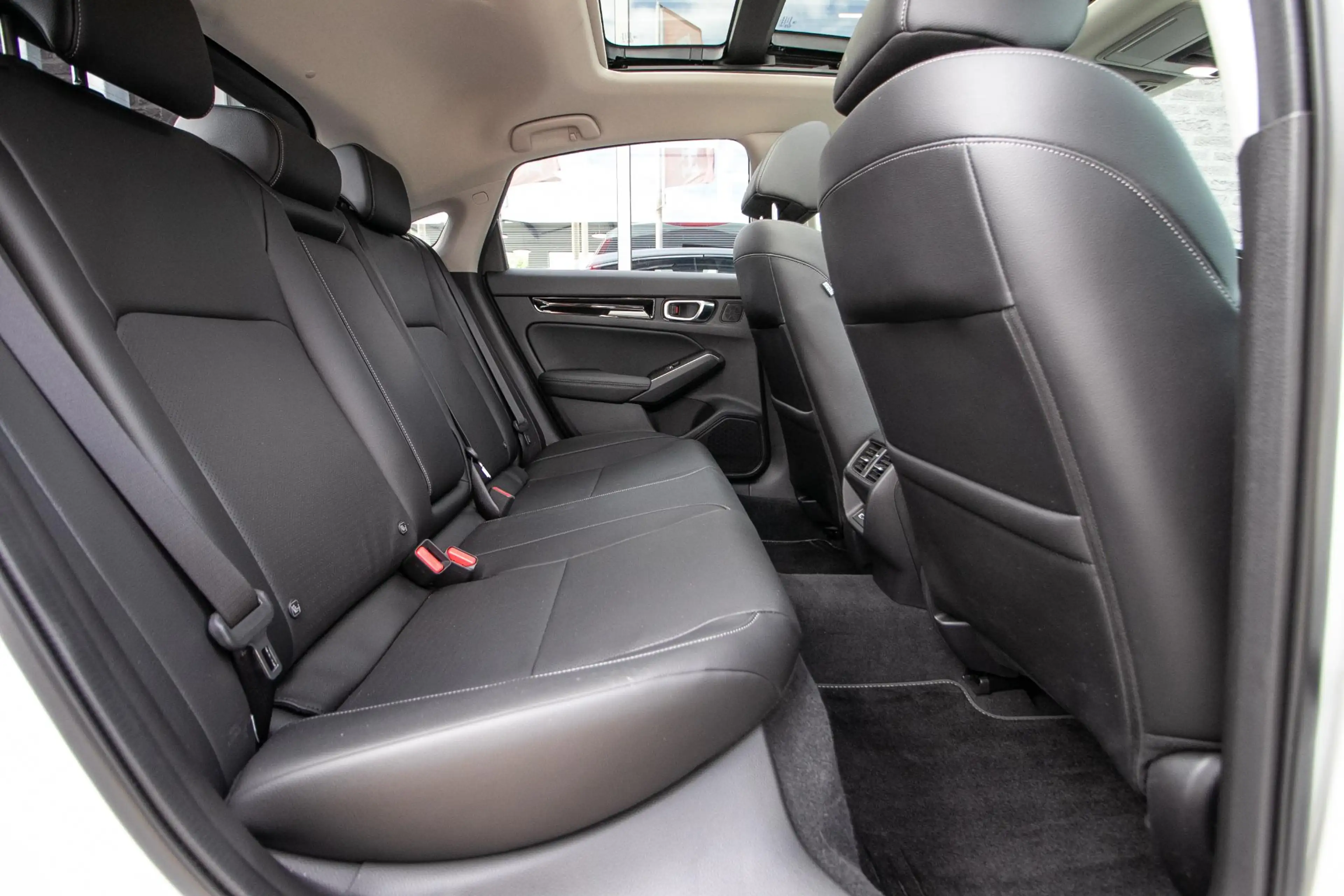 Honda Civic 2.0 e:HEV Advance | Schuifdak | Navi | Leder — photo 8