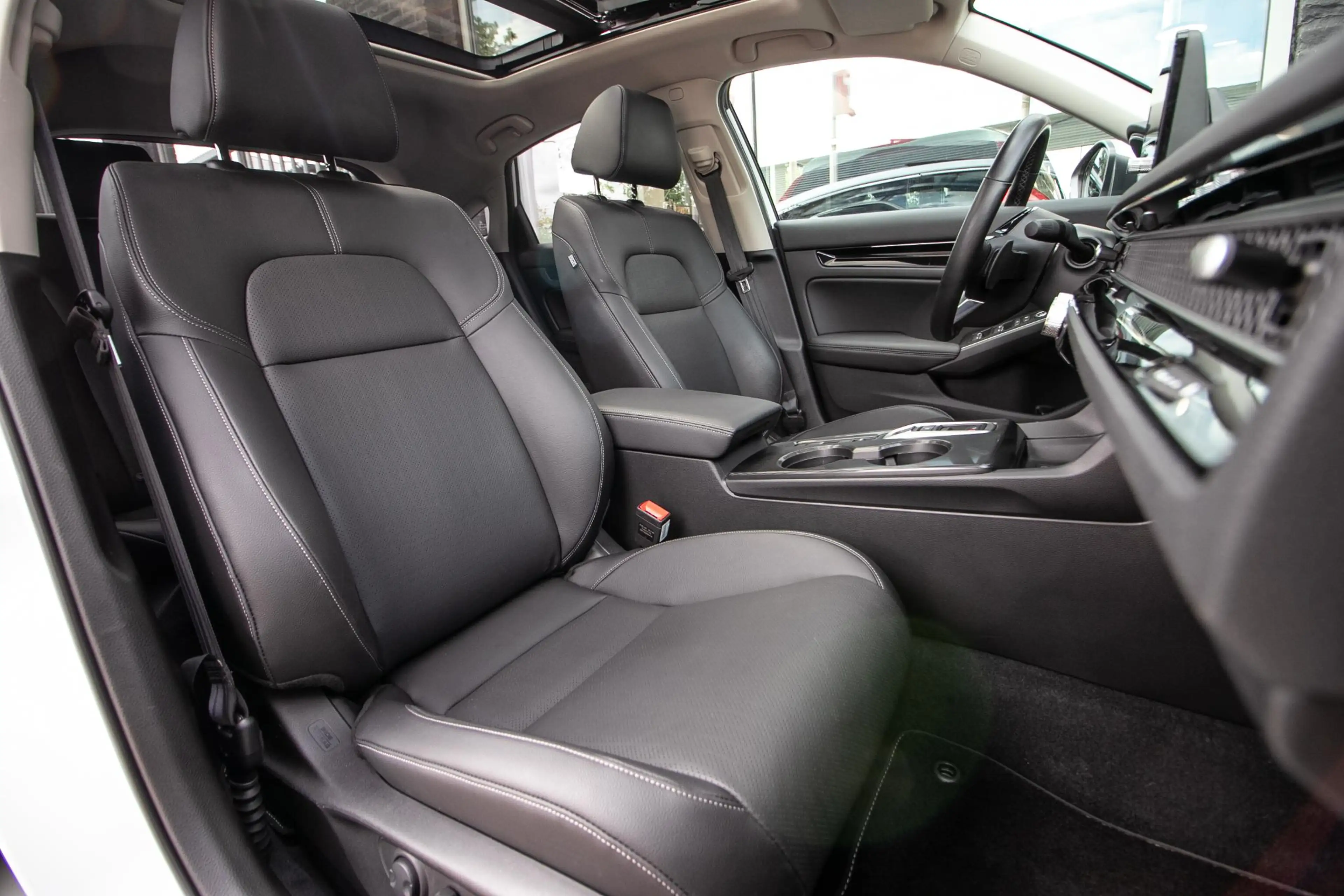 Honda Civic 2.0 e:HEV Advance | Schuifdak | Navi | Leder — photo 5