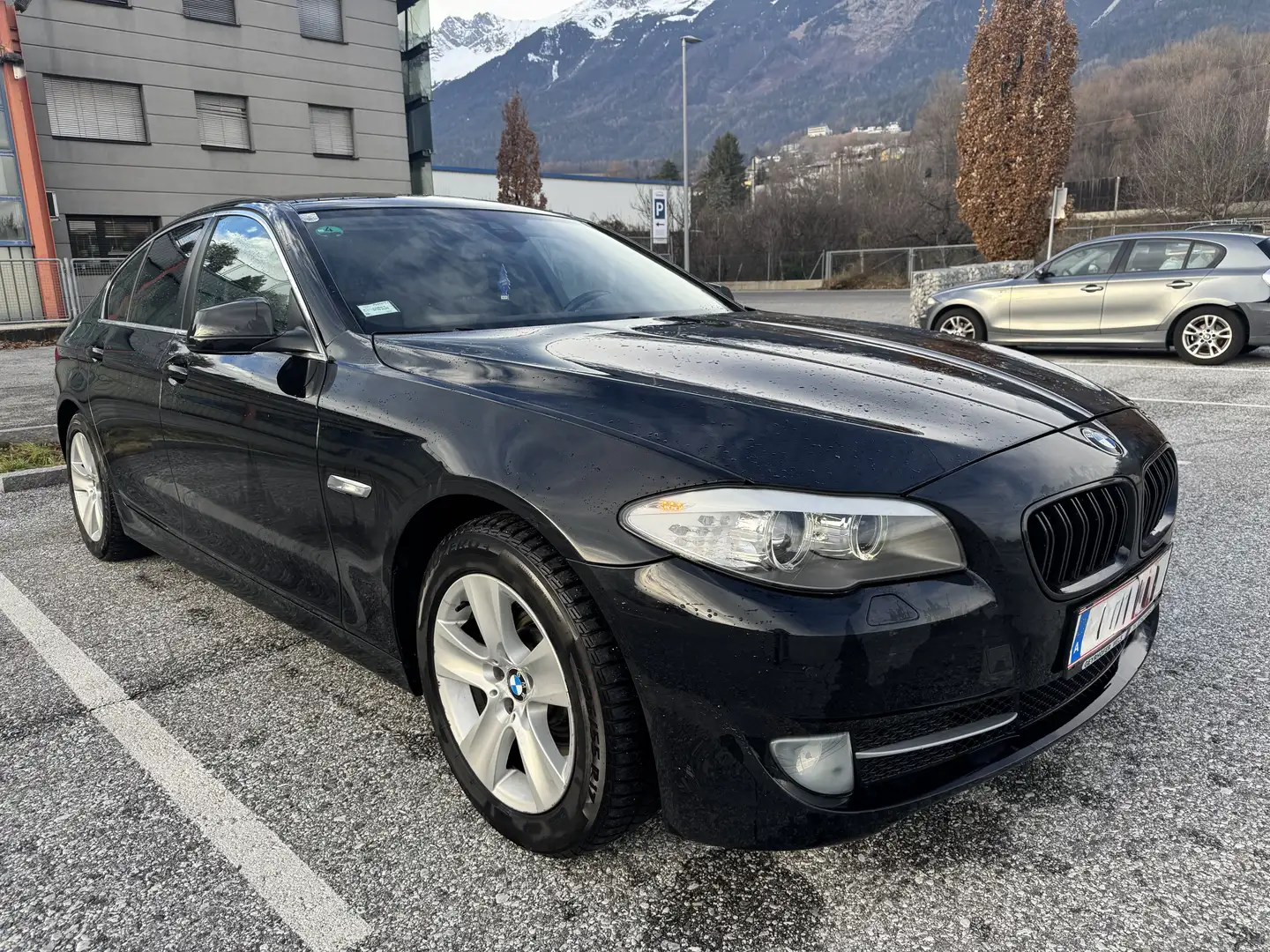 BMW 525 BMW 525d xDrive • Serviceheft Gepflegt Schwarz - 1