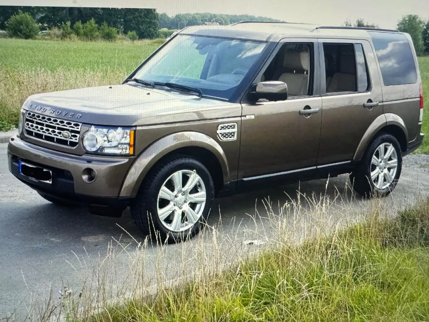 Land Rover Discovery 4 V8 HSE Luxury Edition Brun - 2