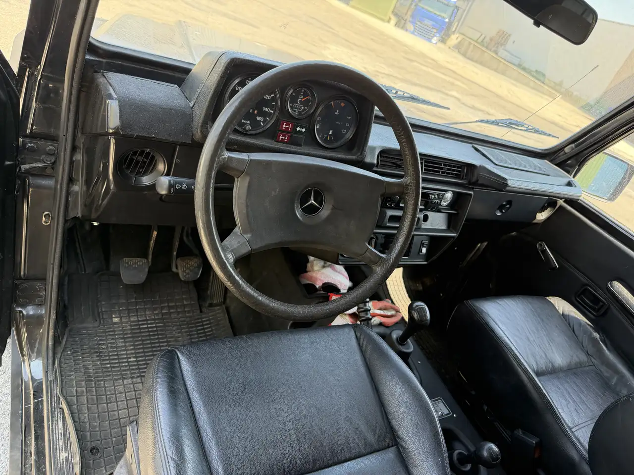 Mercedes-Benz G 300—- 5 Cilinder, foto 9