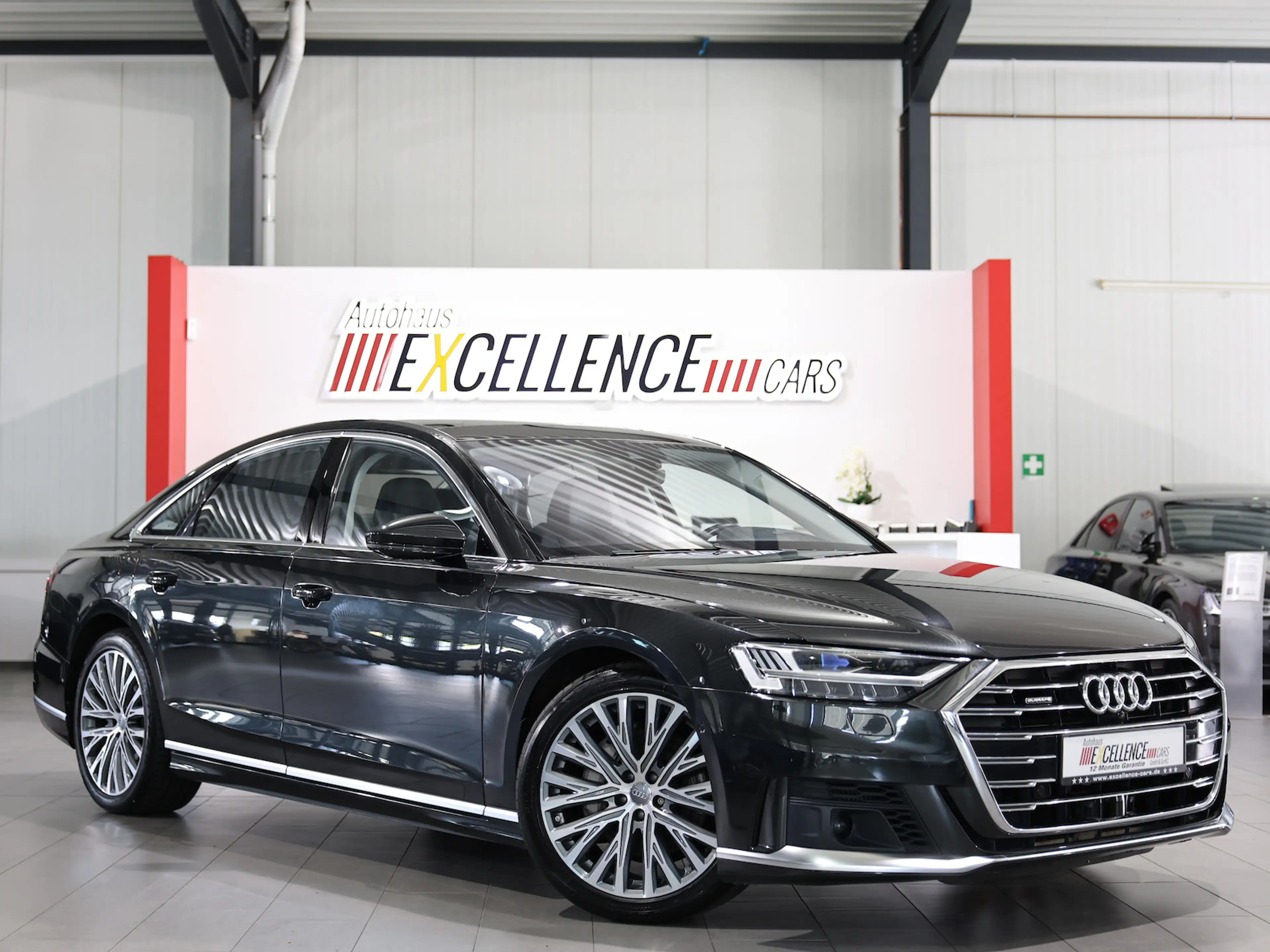 Audi A8 50 TDI Q S-LINE / LASER / PANORAMA / B&O