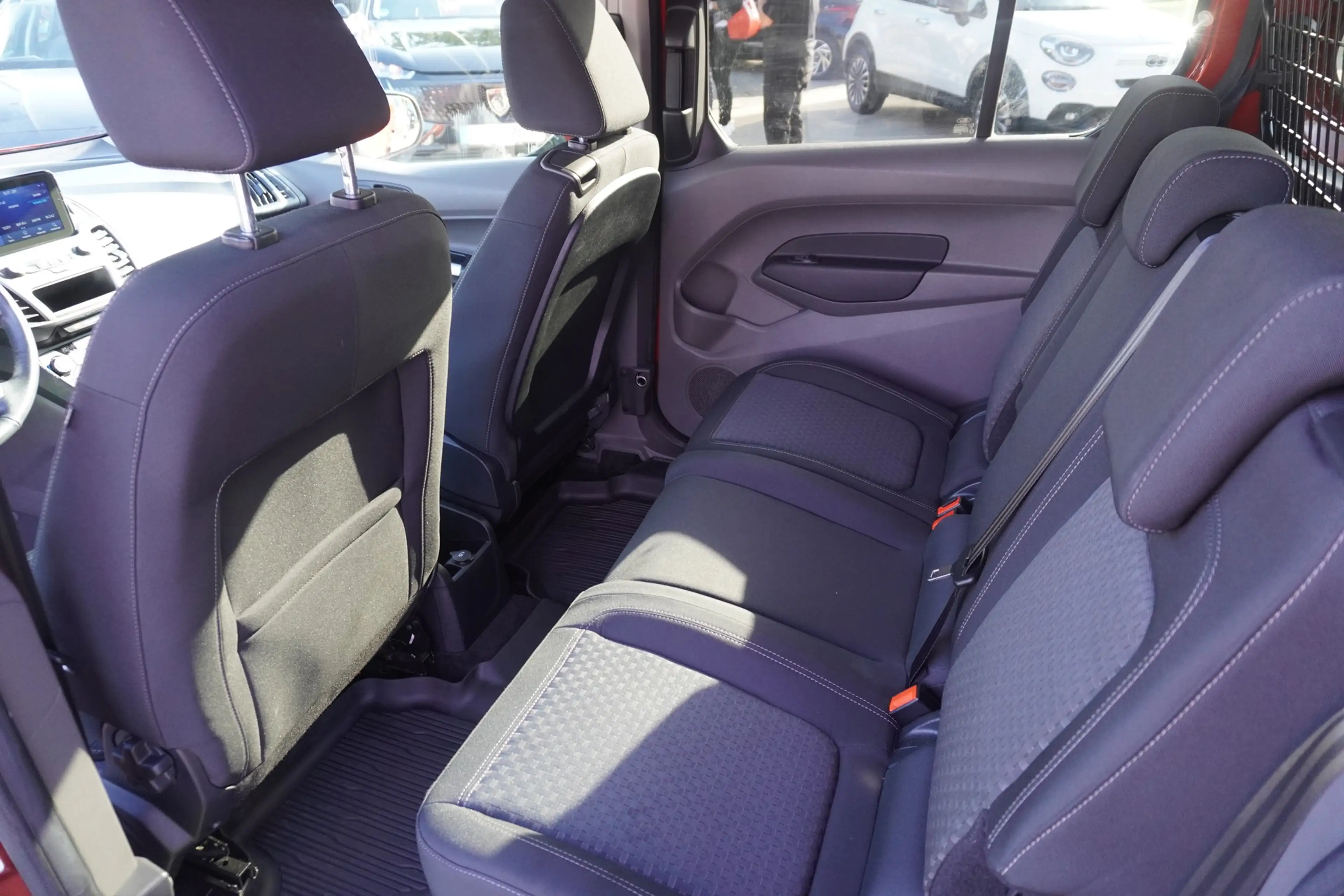 Ford Transit Connect 1.5 EcoBlue Aut. Navi Kamera DAB — photo 10