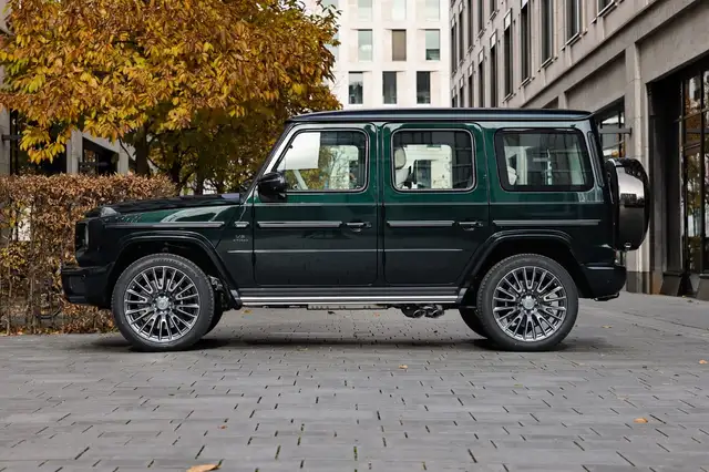 Mercedes-Benz G 63 Amg view 2