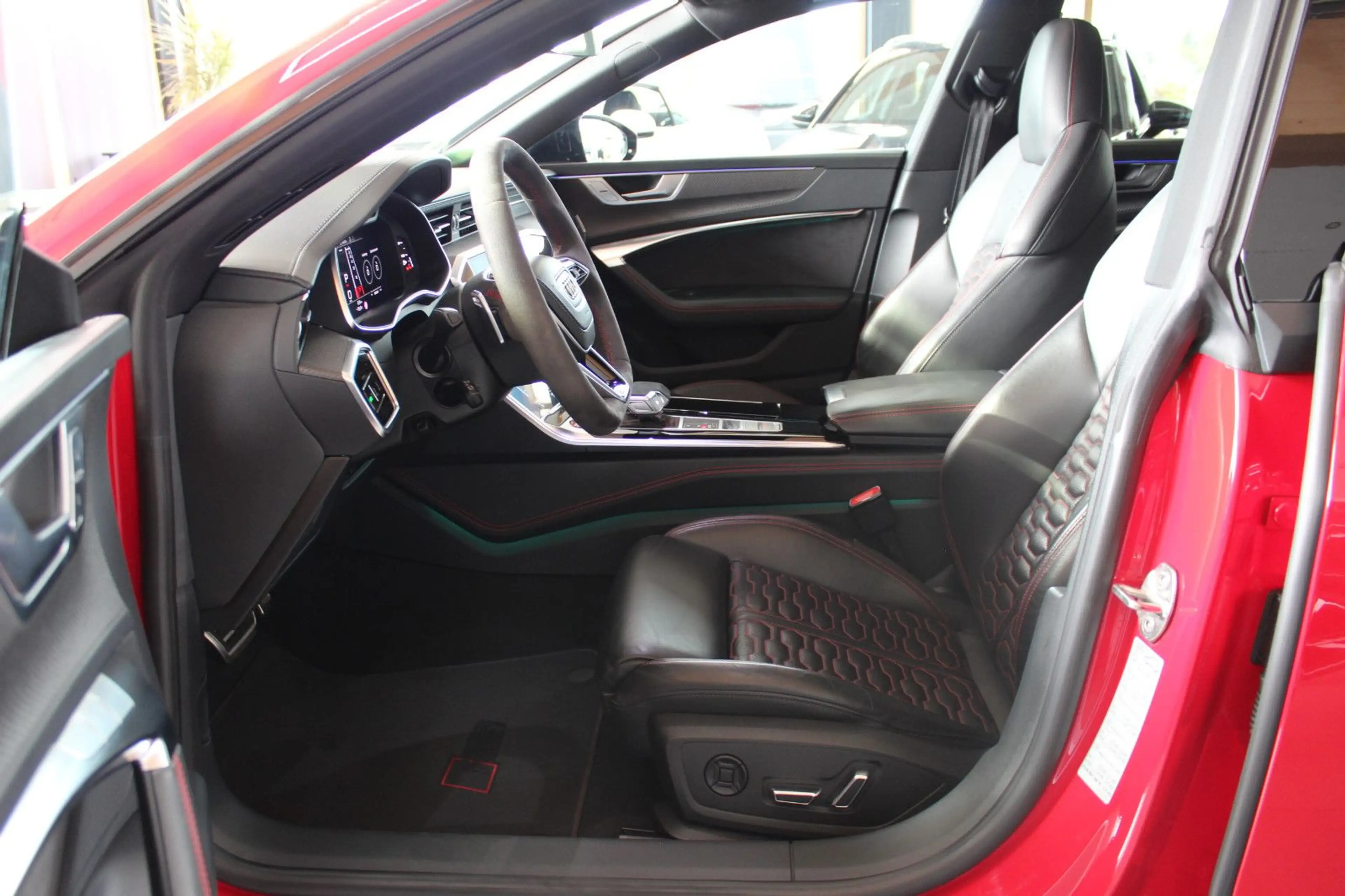 Audi RS7 Sportback 4.0 TFSI S tronic quattro — photo 8