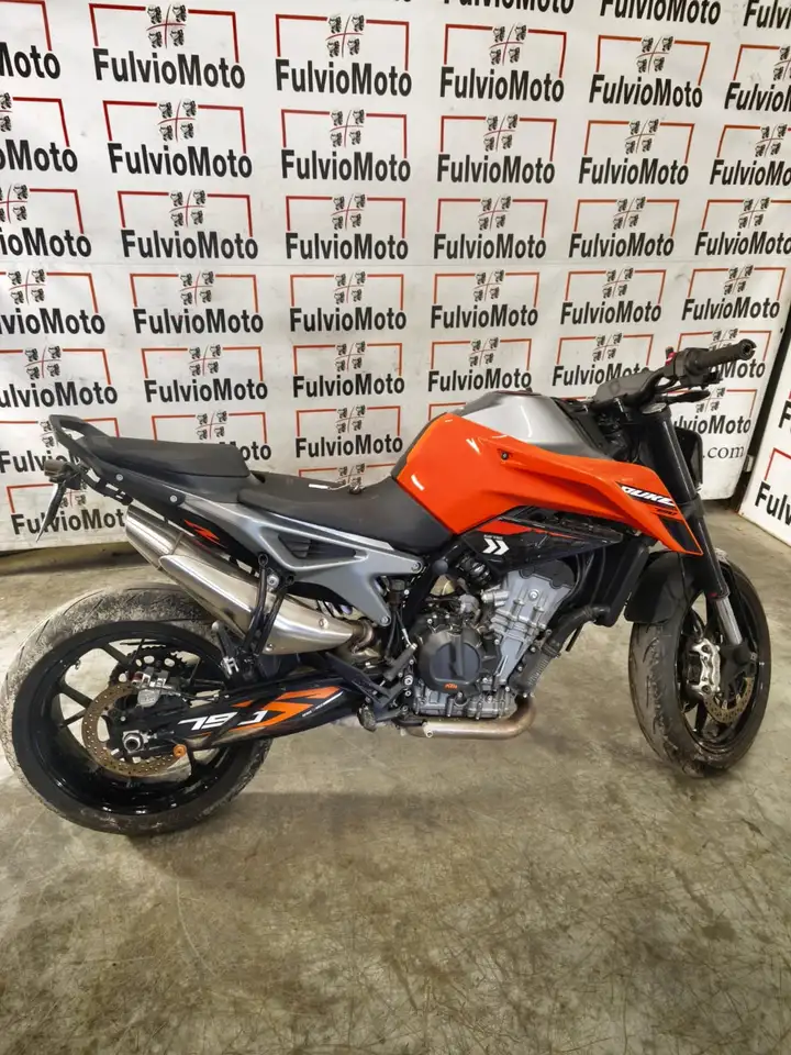 KTM 790 Duke