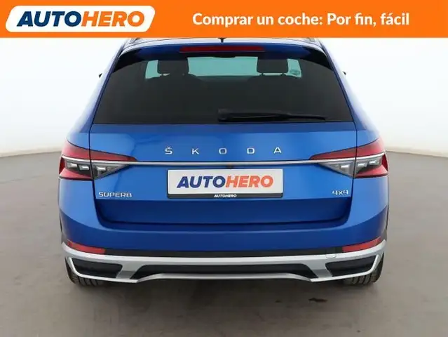 Skoda Superb view 5