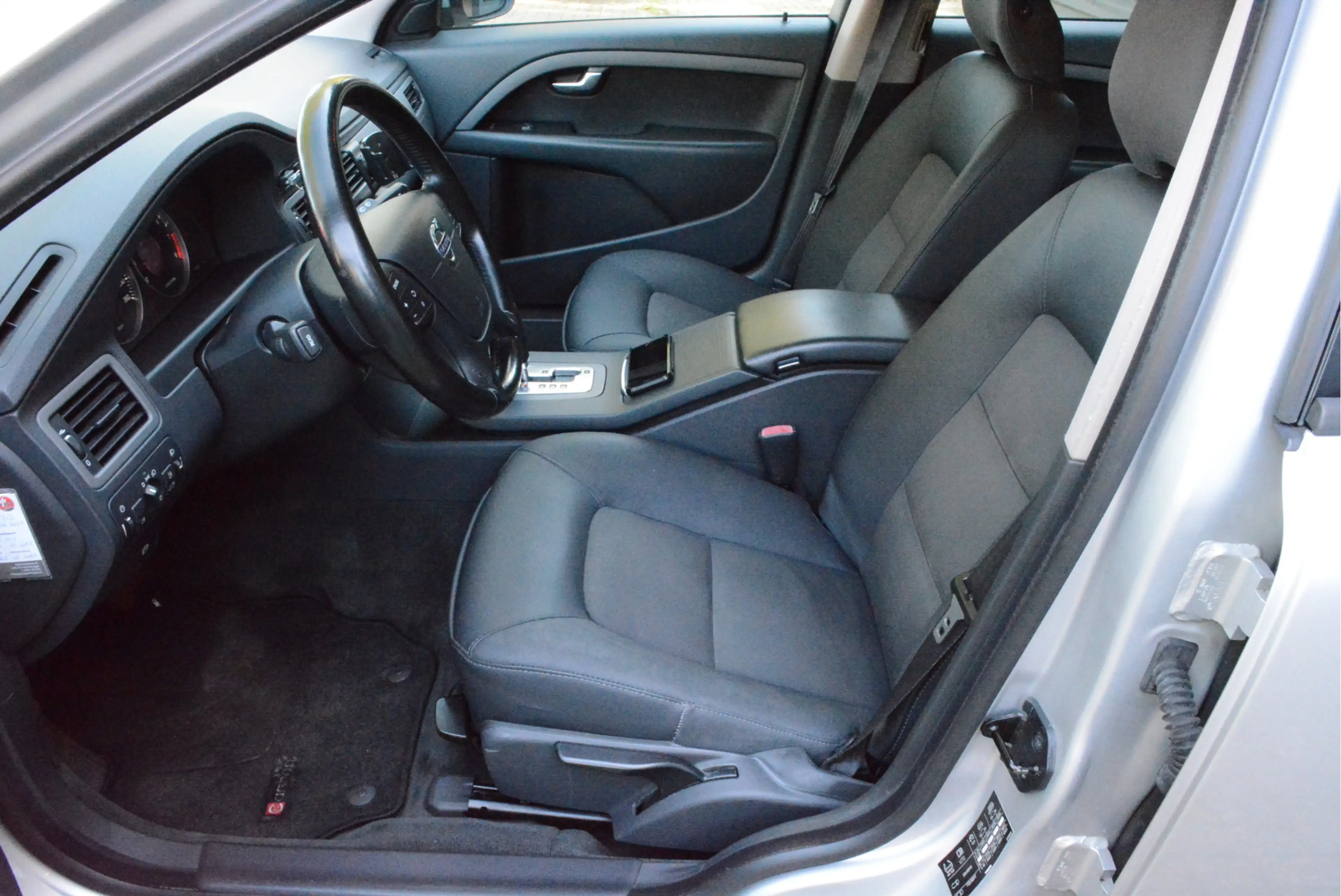 Volvo V70 2.0 Momentum|Automaat|Trehaak| — photo 8