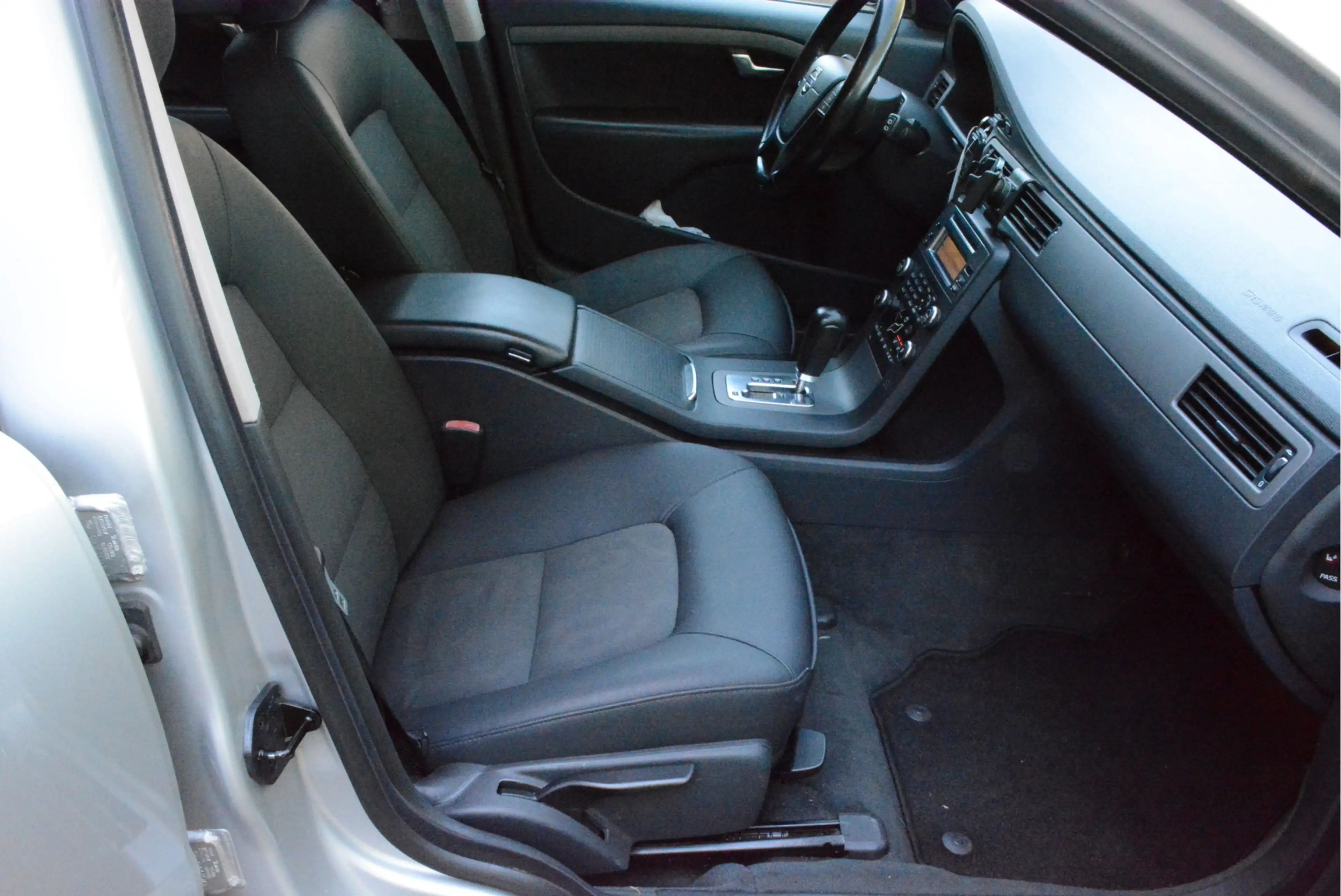 Volvo V70 2.0 Momentum|Automaat|Trehaak| — photo 21