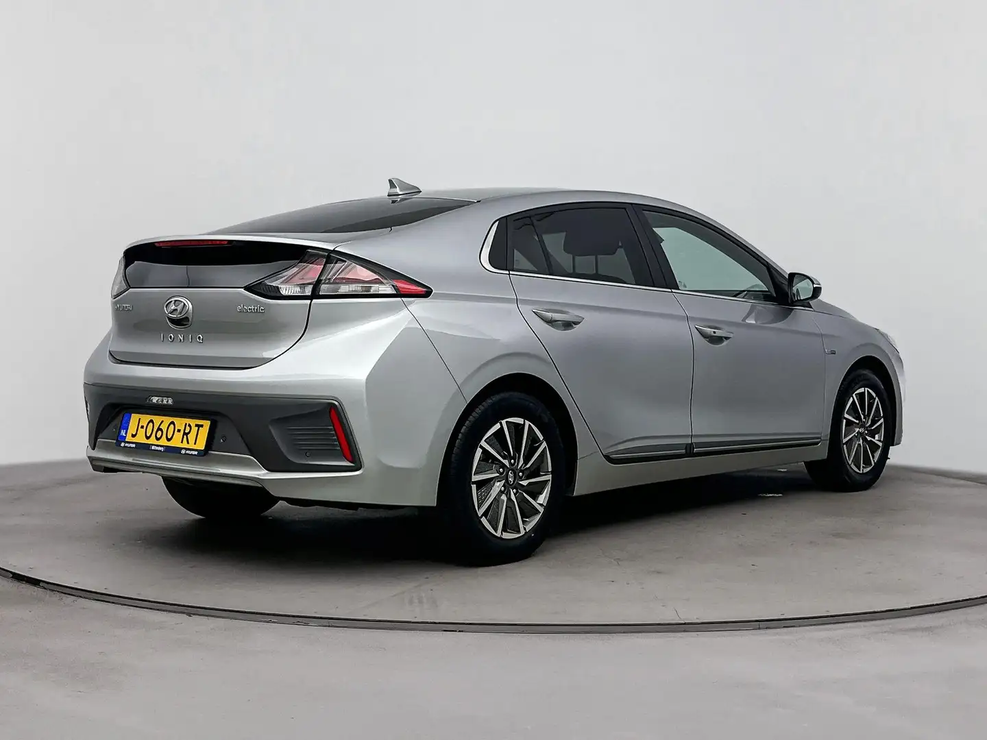 Hyundai IONIQ Premium EV 38 kWh Premium EV | SoH 96% | Leer | St Gris - 2