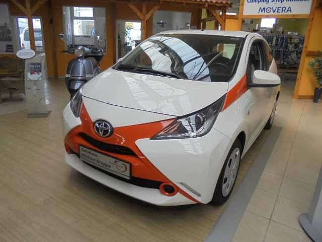 Toyota Aygo X -shift x-play' Automatik '
