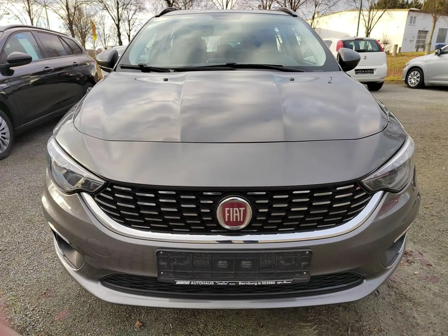 Fiat Tipo Kombi MY18 1.4 T-Jet Lounge AHK-Navi-SHZ-Kamera Grigio - 2