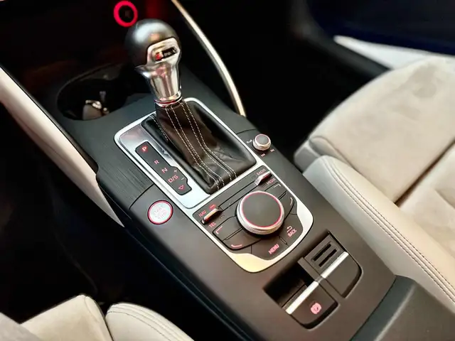 Audi S3 view 12