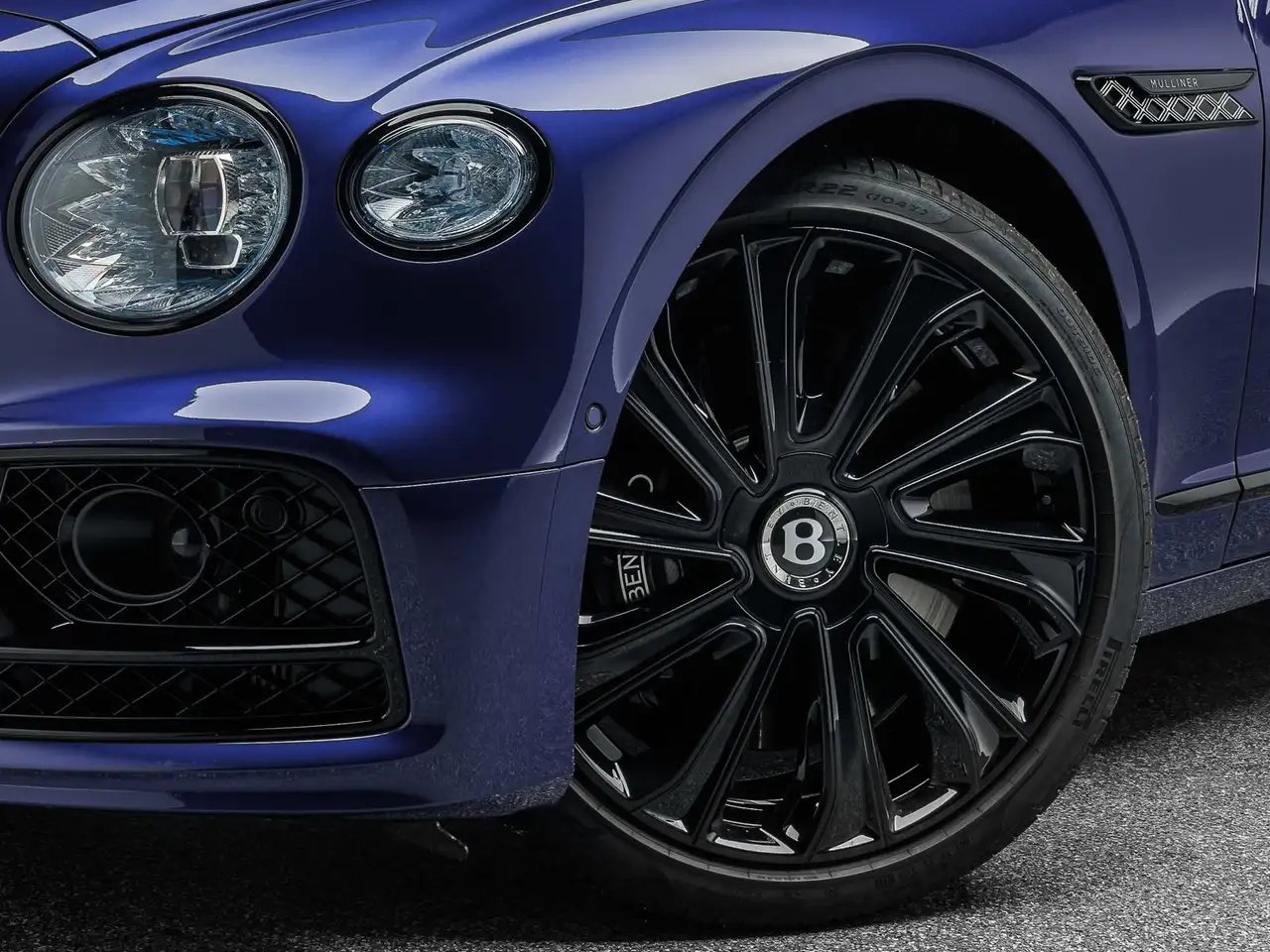 Bentley Flying Spur 2023 — фото 9
