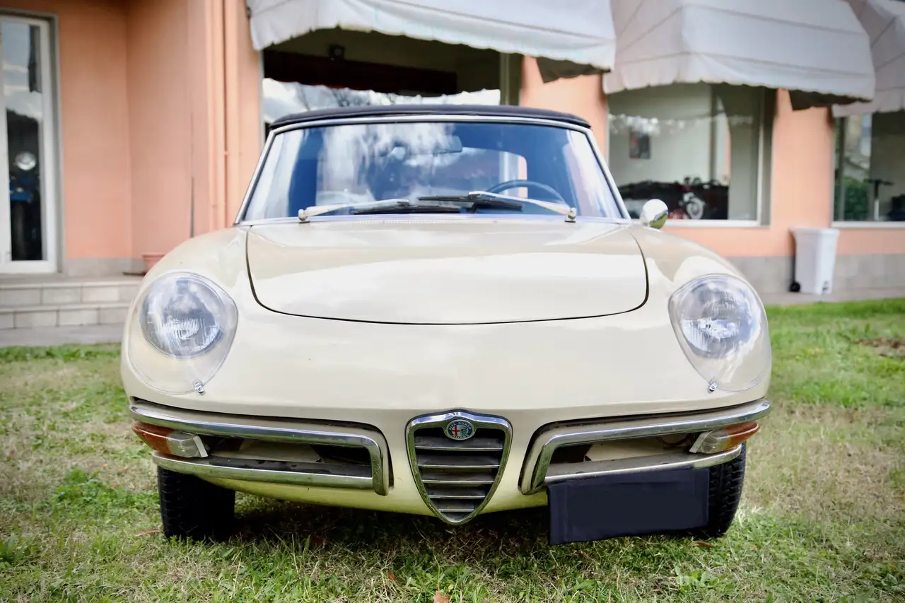 Alfa Romeo Spider 1.6 Veloce Osso di seppia, foto 1