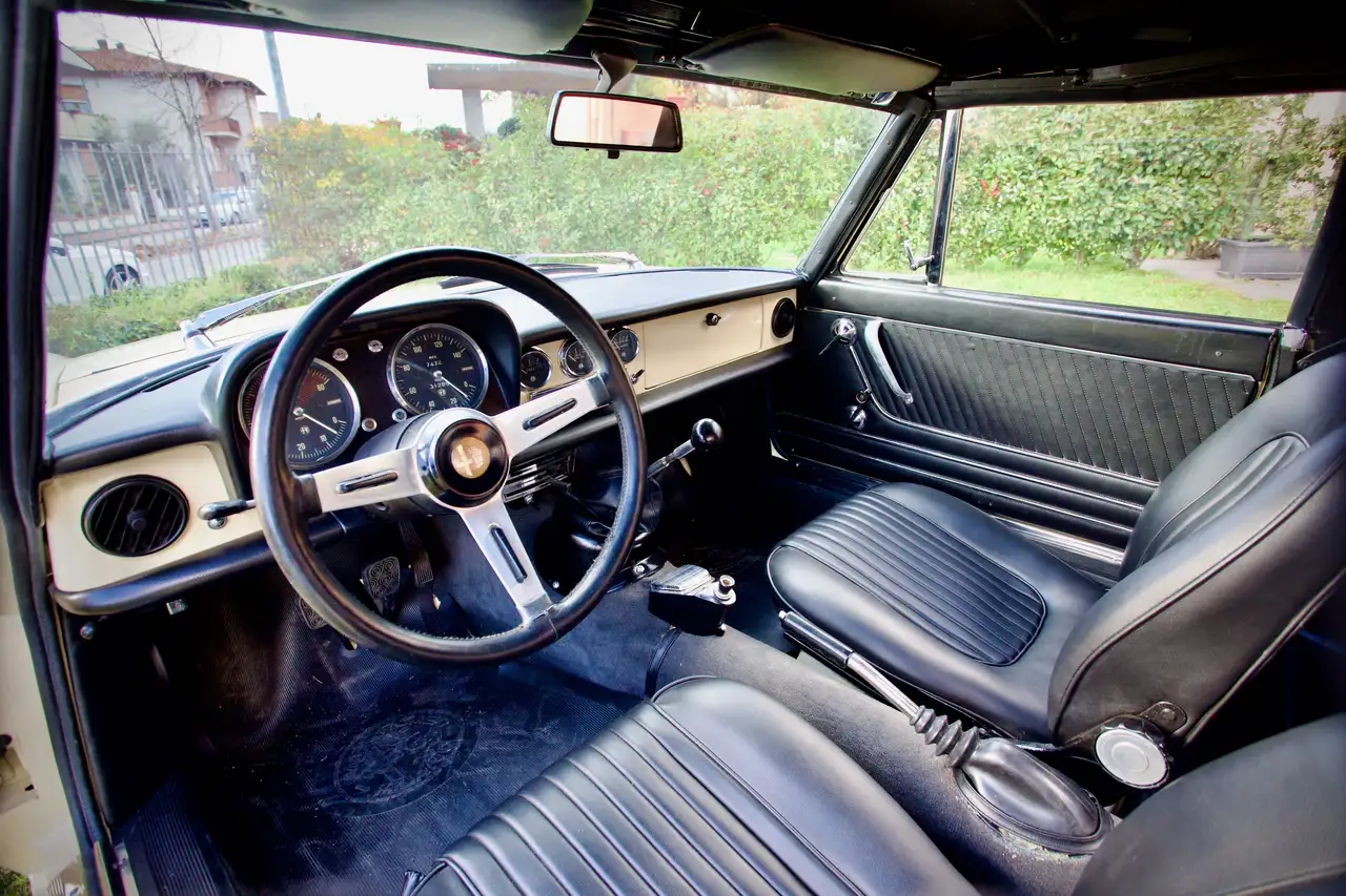 Alfa Romeo Spider 1.6 Veloce Osso di seppia, foto 9