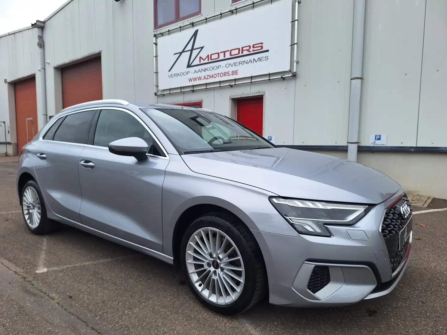 Audi A3 40TFSIe Sportback S line B&O/Keyless/Carplay/BTWin Argent - 1
