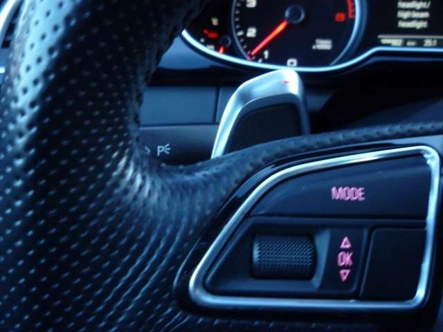 2016 Audi A4 4dr Sdn Auto Progressiv plus quattro thumb 17