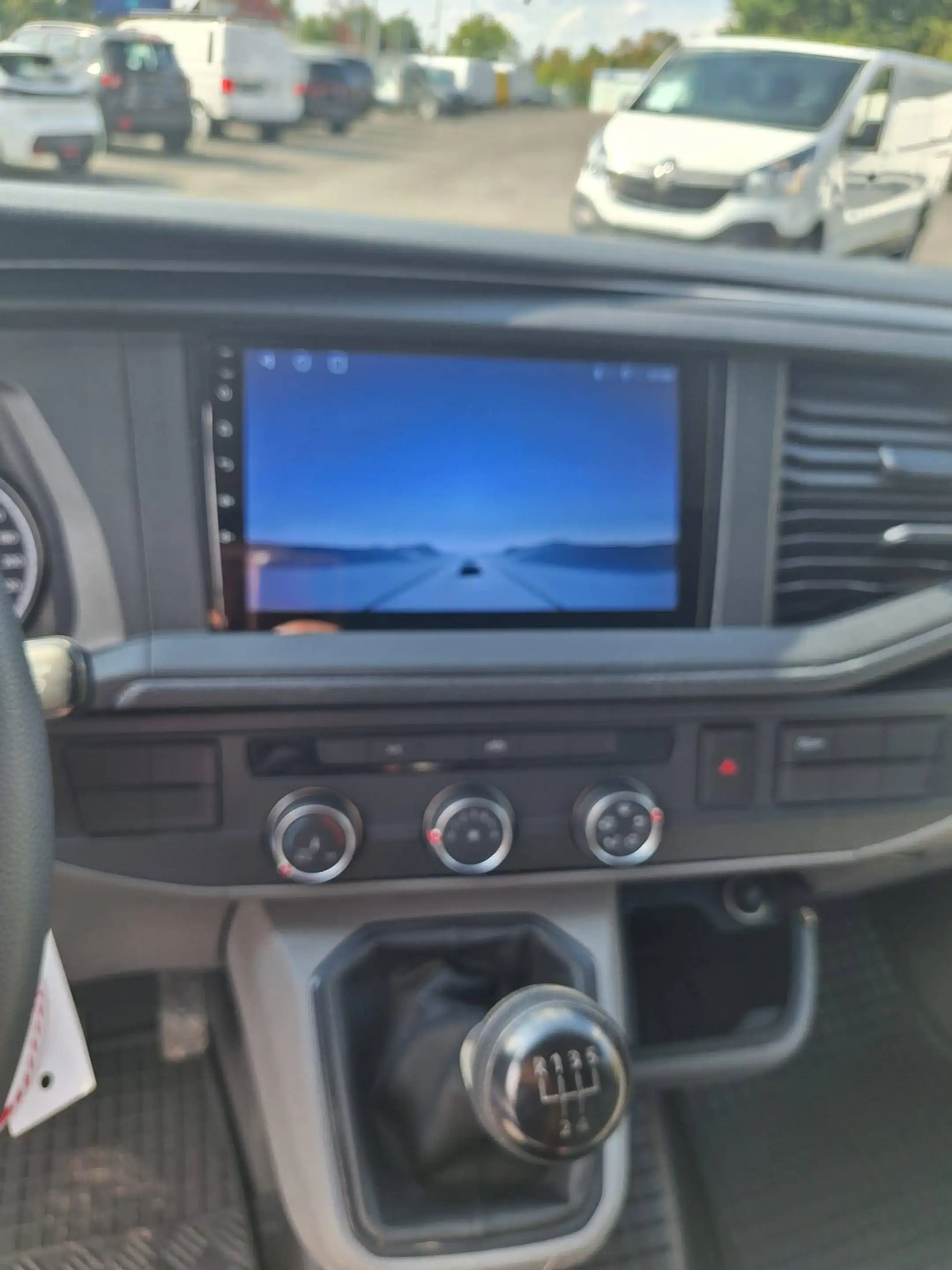 Volkswagen T6.1 Transporter 2.0TDI Navi Camera 28000km!!! (21446Netto+Btw/Tva) — photo 12
